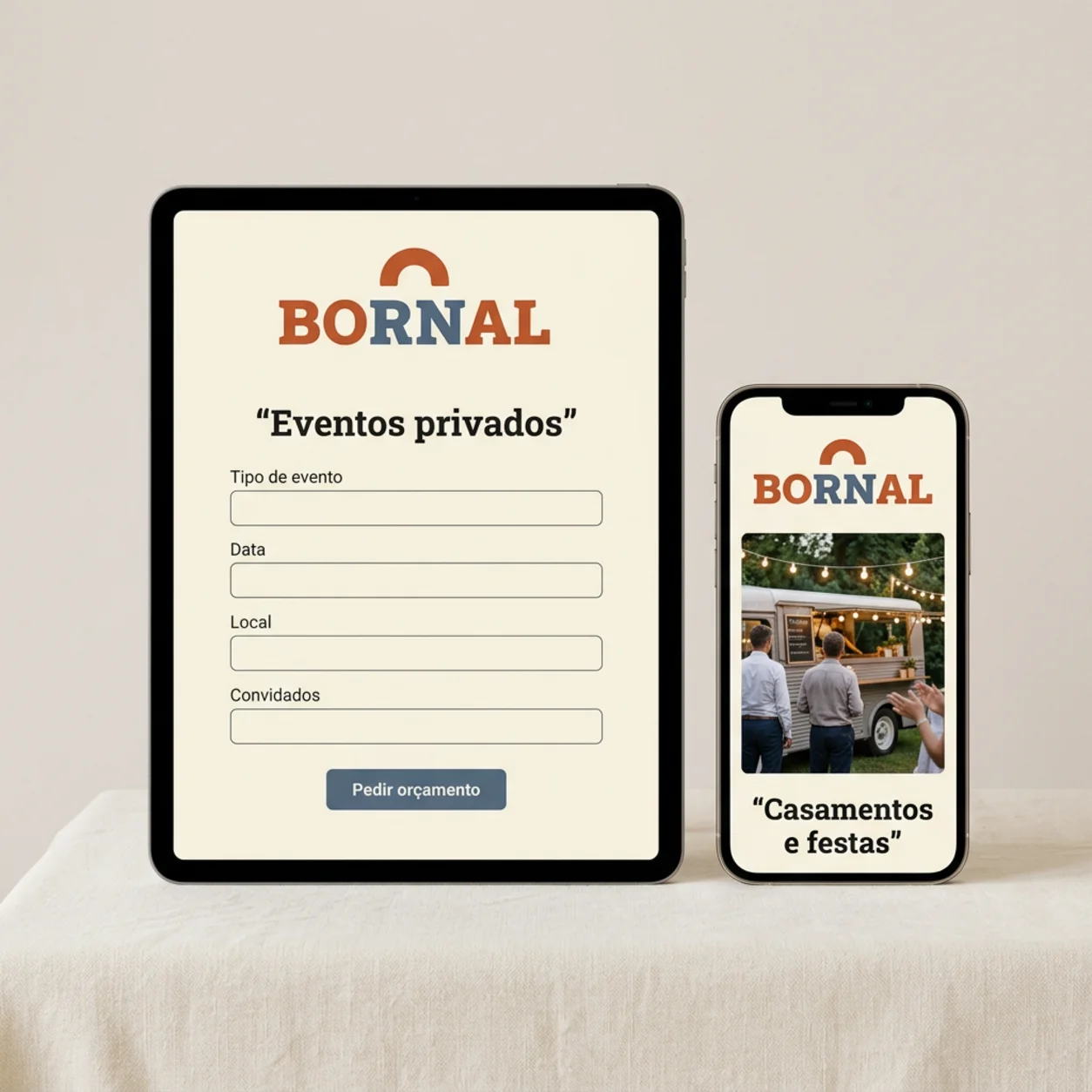 Tablet e telemóvel com a página de eventos privados de um food truck