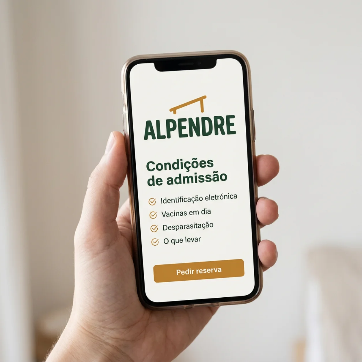 Telemóvel com as condições de admissão de um hotel para animais