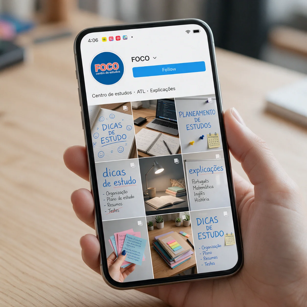 Telemóvel com o perfil de Instagram de um centro de estudos